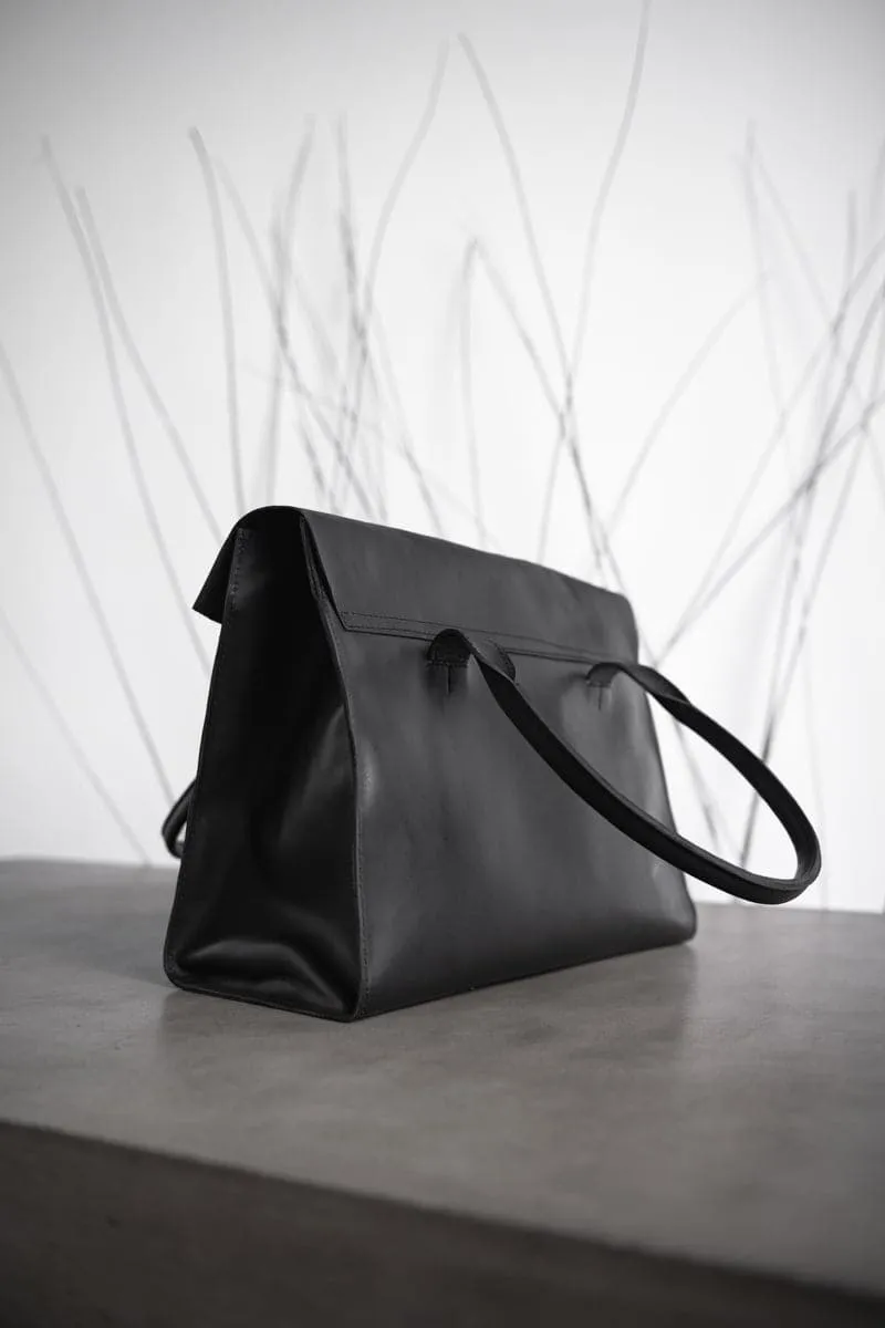 Tagliovivo | Doctor Bag L | Edle und klassische Ledertasche in schwarz